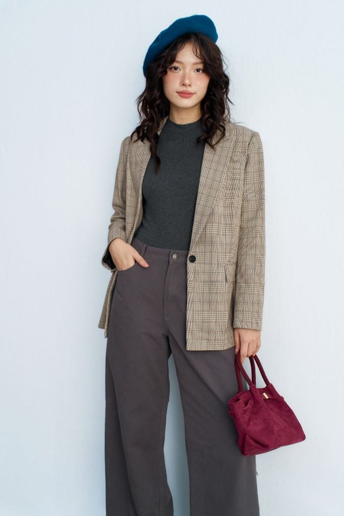 Blazer basic kẻ ziczac nâu