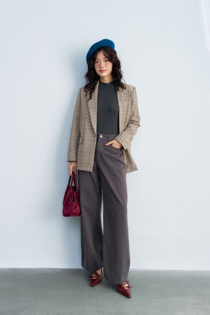 Blazer basic kẻ ziczac nâu