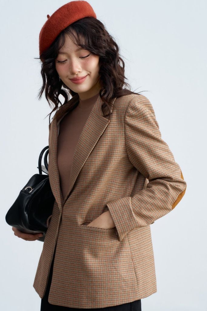 Blazer basic ziczac nhí cam nâu vá tay