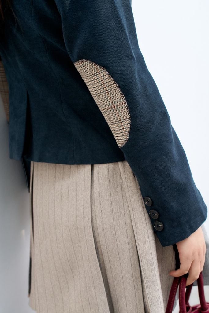 Blazer classic da lộn navy vá tay