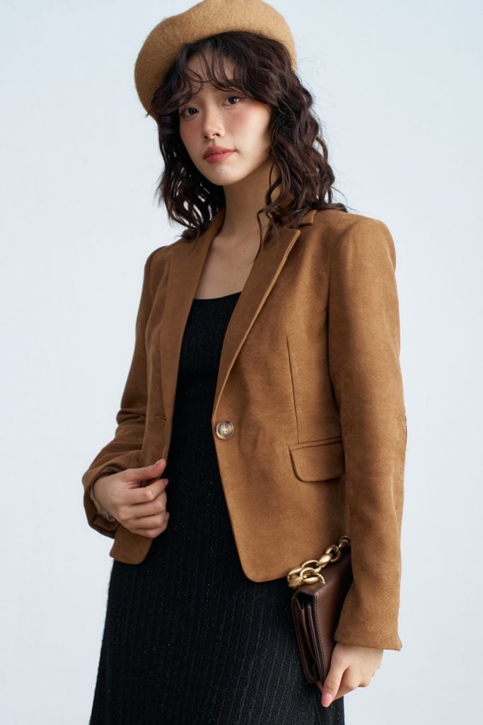 Blazer classic da lộn nâu vá tay