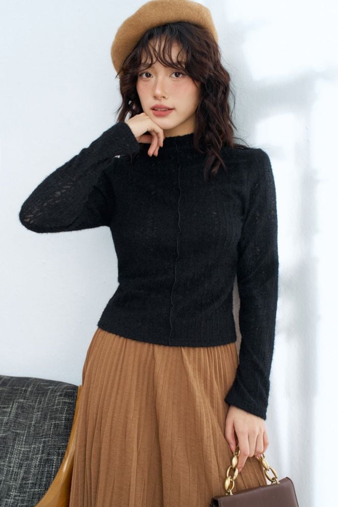 Top dài tay thun lưới đen cổ leo