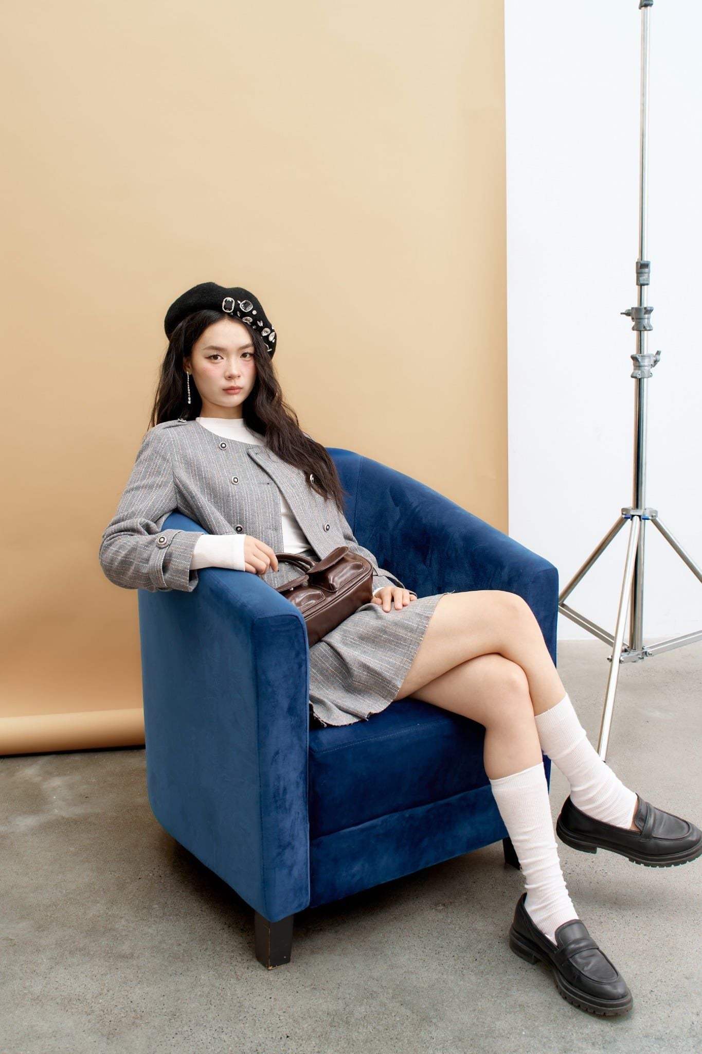 Blazer dạ ghi sọc 2 hàng khuy