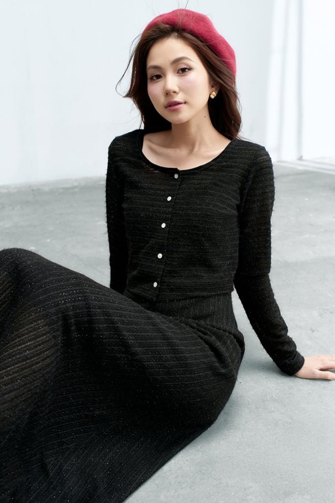 Cardigan mỏng len ren đen