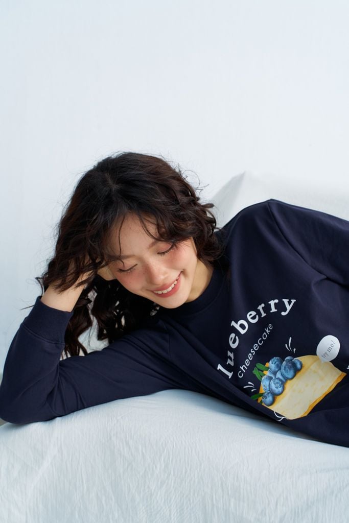 Set nỉ dài màu navy in Cheese Cake