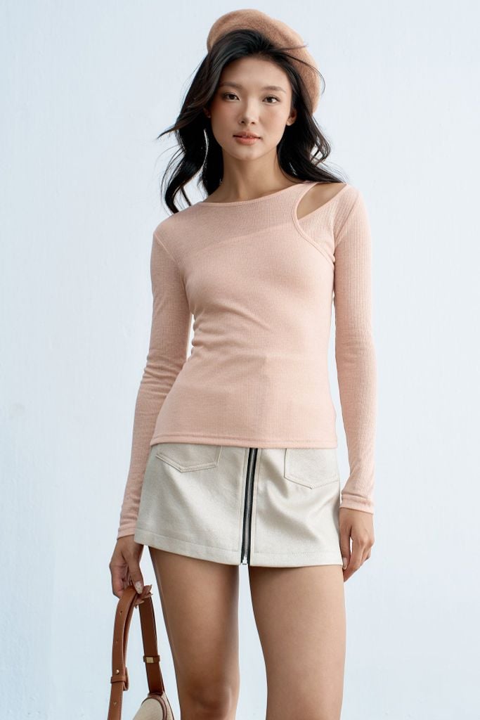 Top thun mỏng hồng hở lệch vai