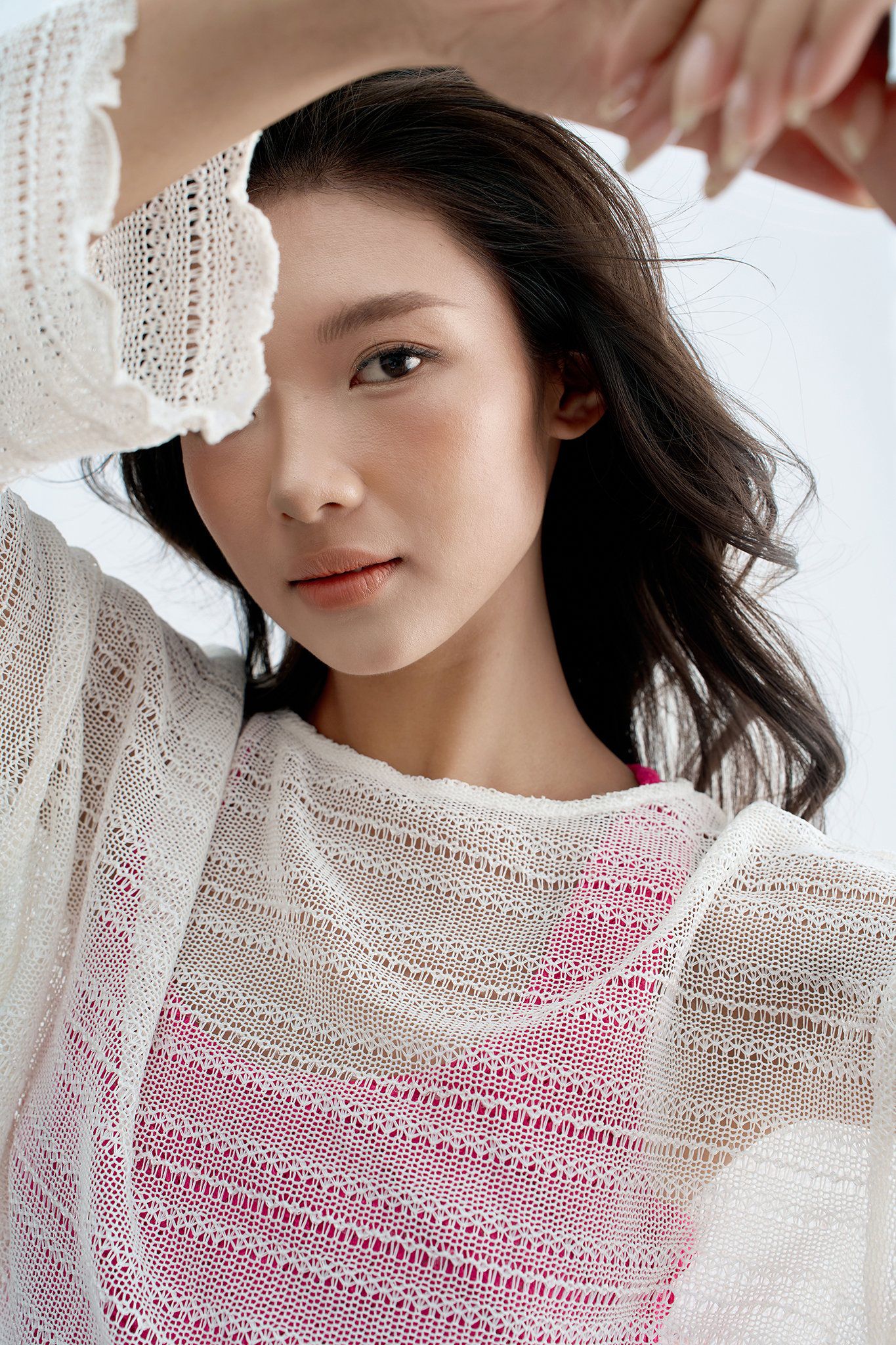 Top len trắng mỏng tay dài