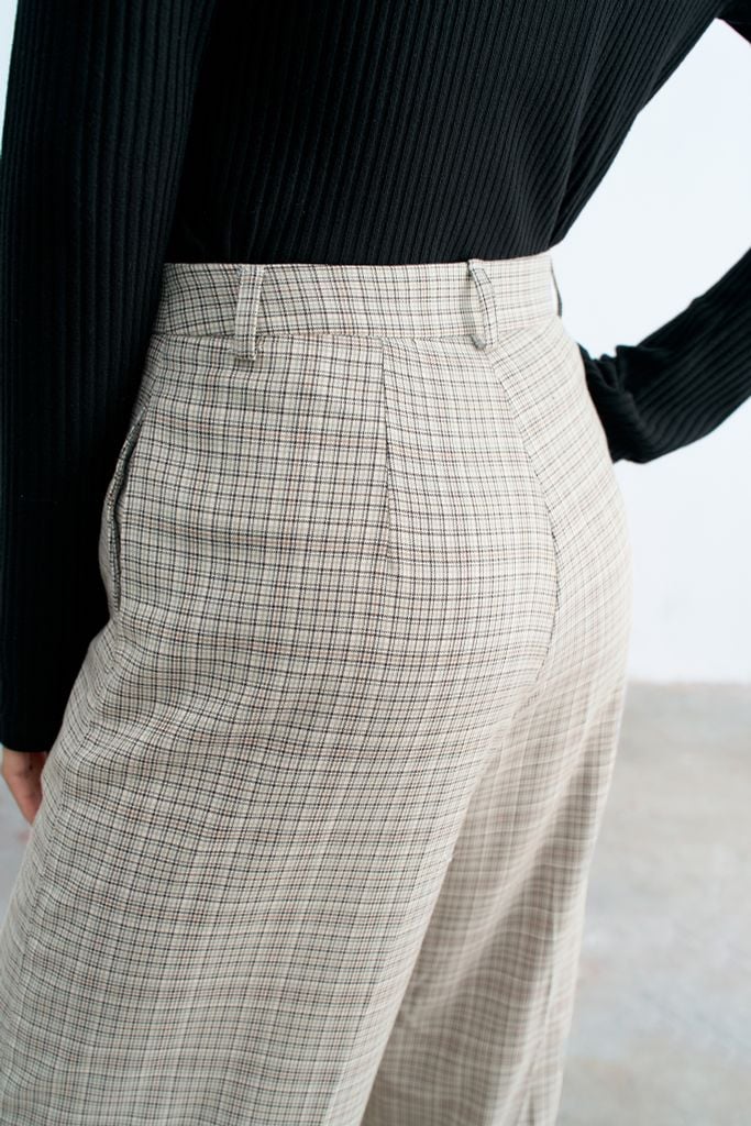 Quần suông houndstooth nâu