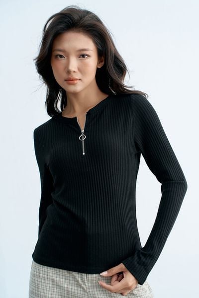 Top len đen tay dài kéo khoá cổ