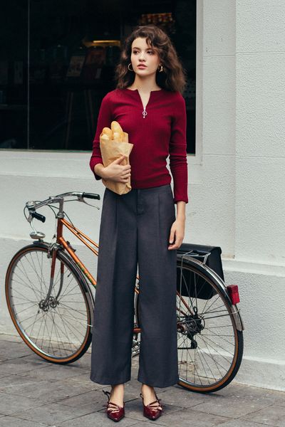 Top len đỏ đô tay dài kéo khoá cổ