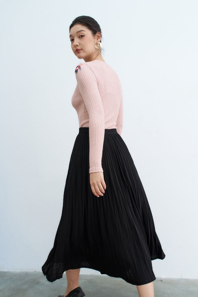 Chân váy dập ly basic đen