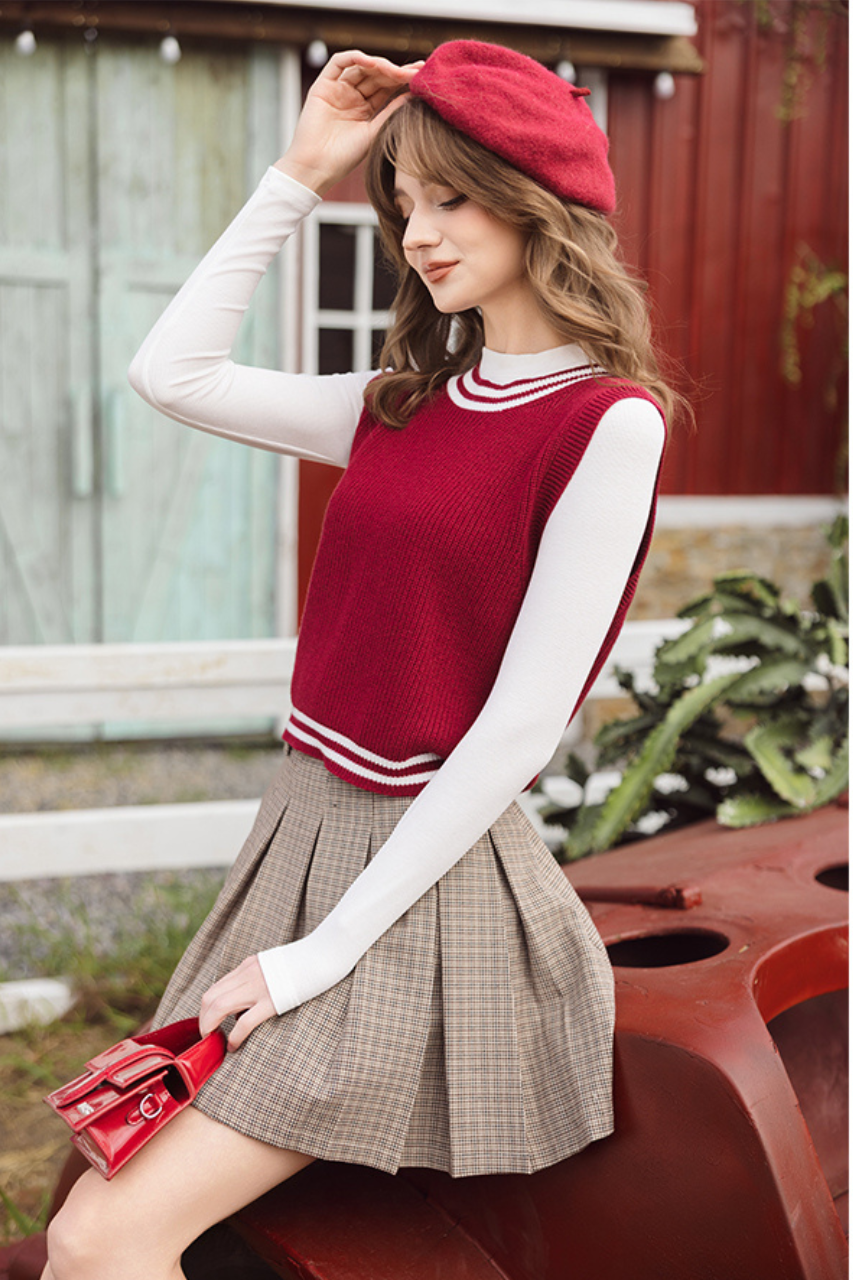 Áo gile len cổ tròn đỏ đô phối trắng