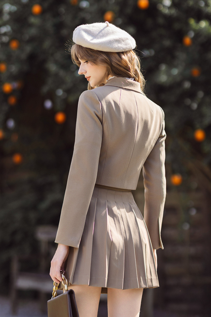 Chân váy xếp ly nâu rêu