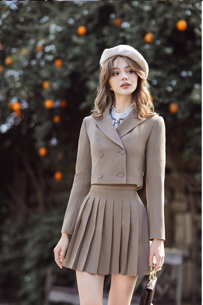 Blazer cổ 2 ve dáng ngắn nâu rêu