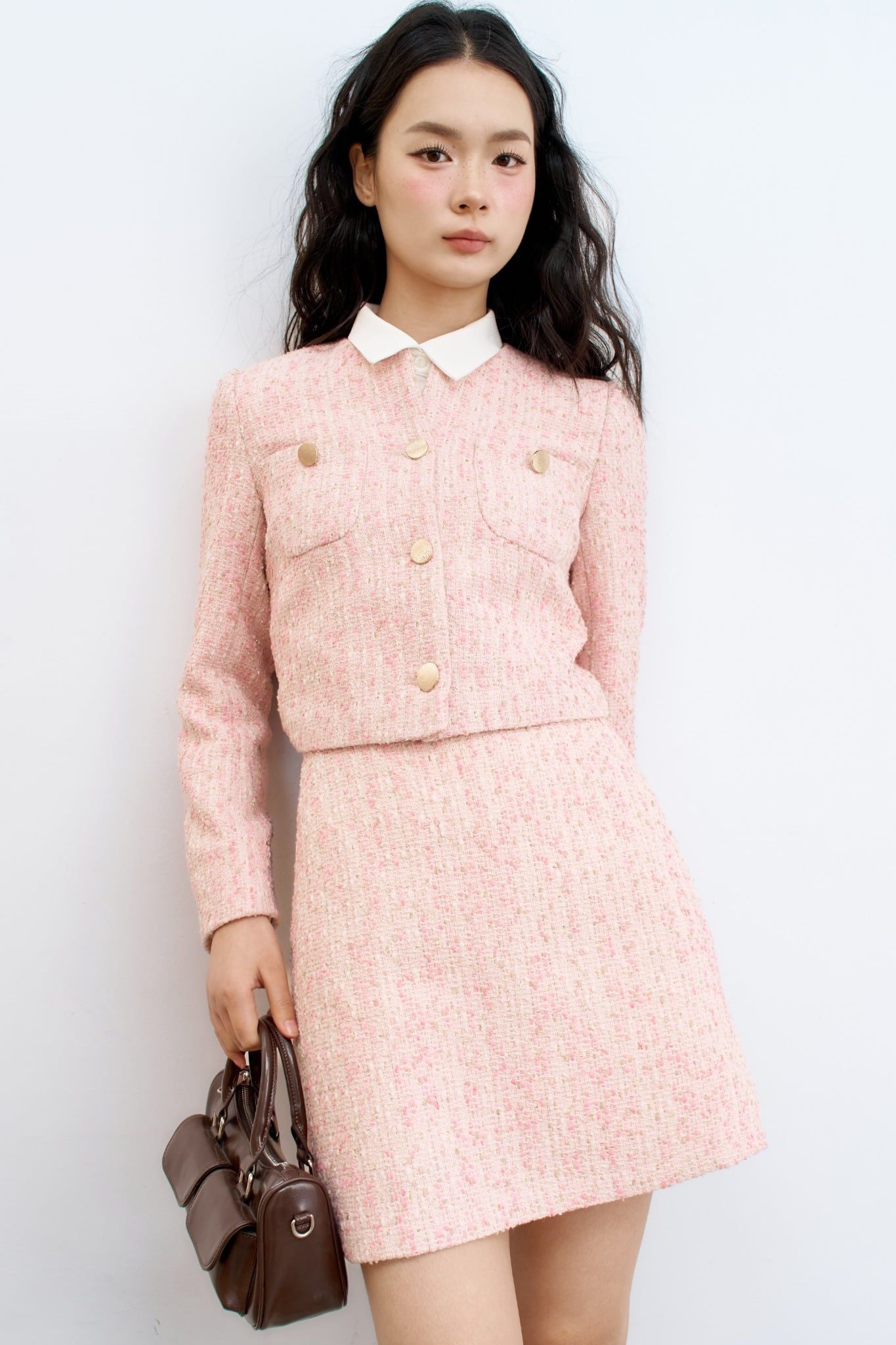 Blazer tweed hồng hạt nổi