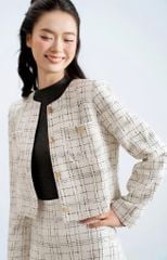  Blazer text karo đen trắng 