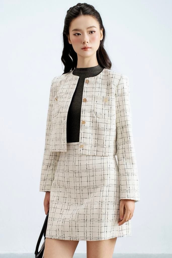 Blazer text karo đen trắng