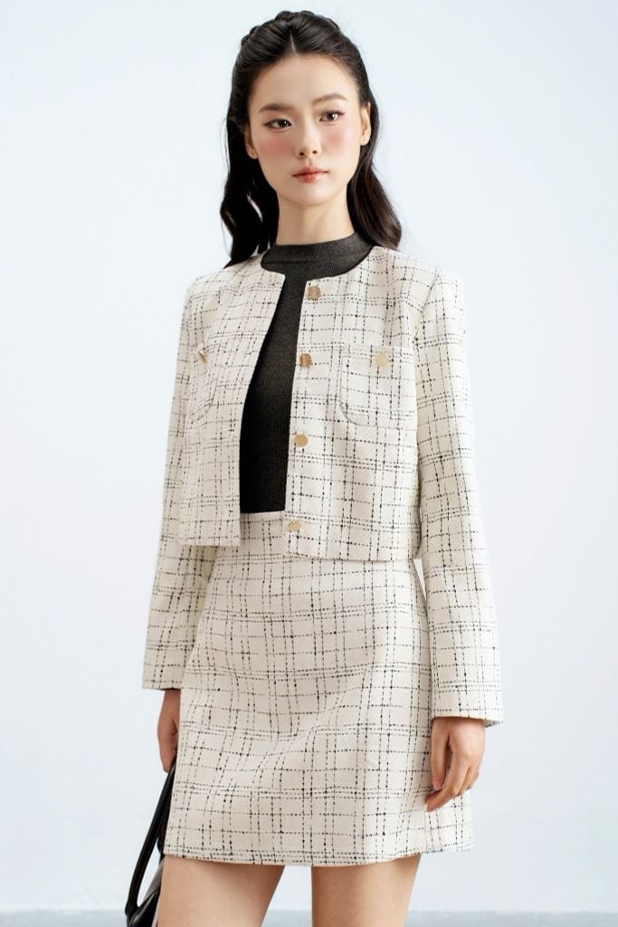 Chân váy A text karo đen trắng