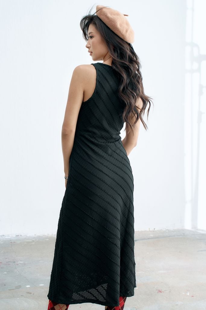 Đầm midi cổ U ren gân đen ( Form nhỏ)