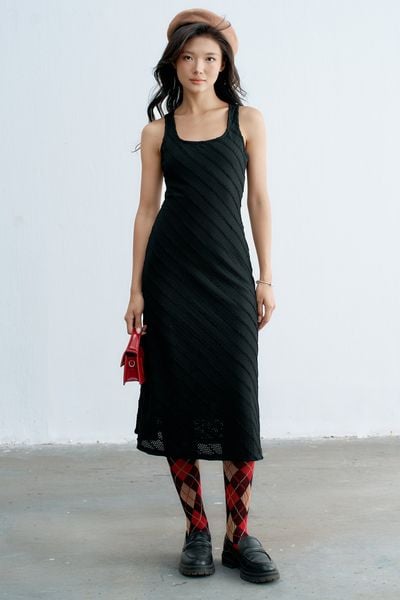 Đầm midi cổ U ren gân đen ( Form nhỏ)