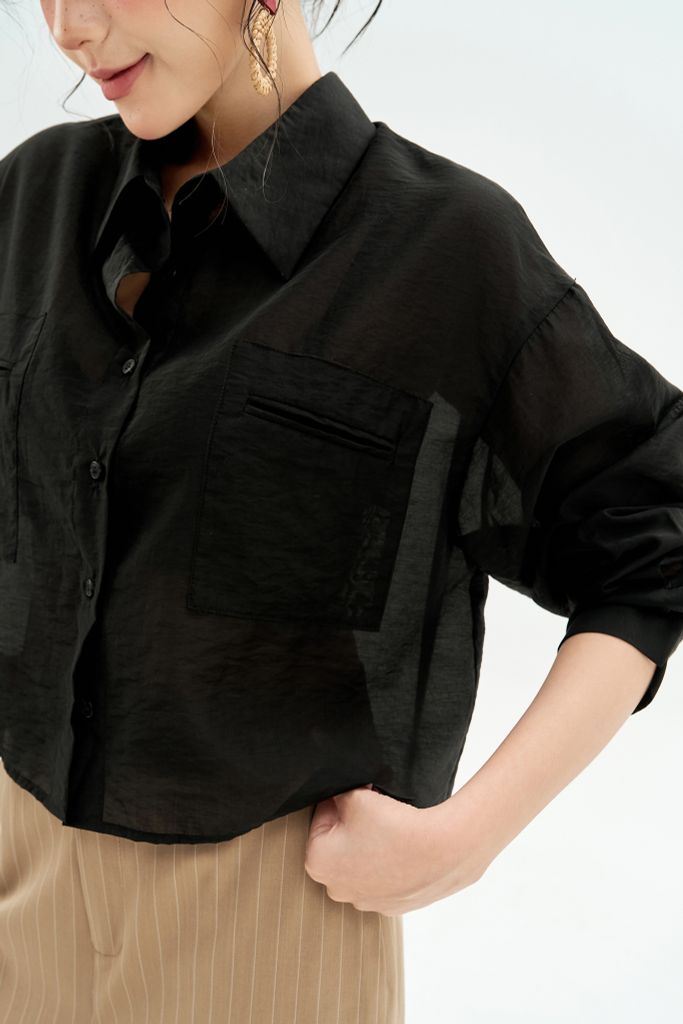 Sơ mi basic tơ đen dáng crop