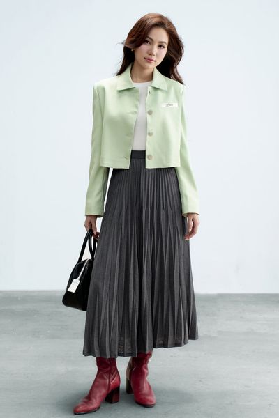 Chân váy dập ly basic ghi