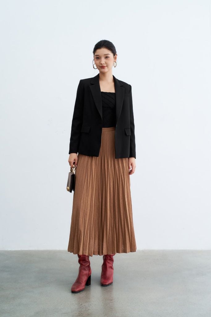 Blazer cổ 2 ve basic 1 khuy đen