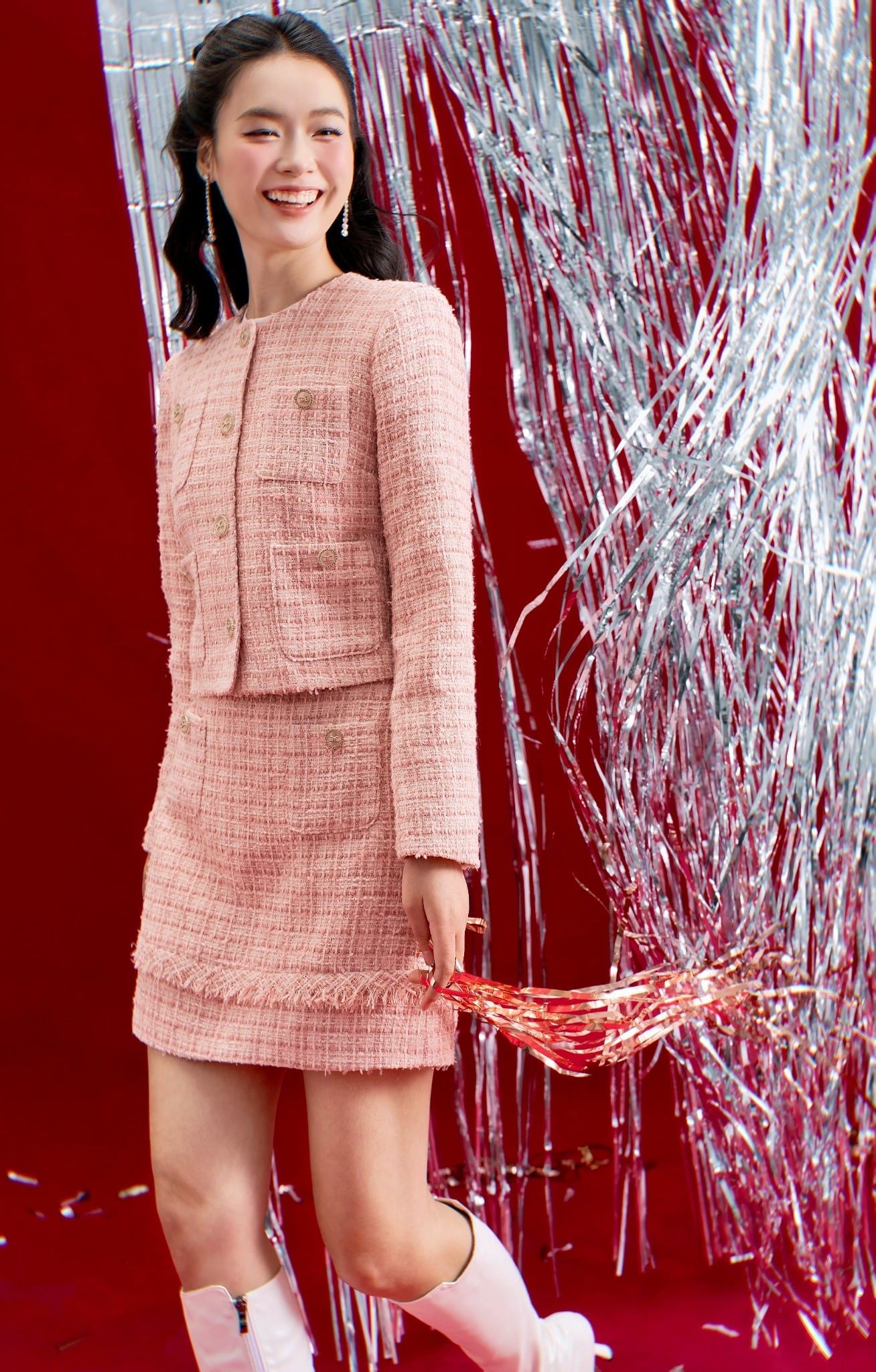 Blazer tweed hồng 4 túi ốp