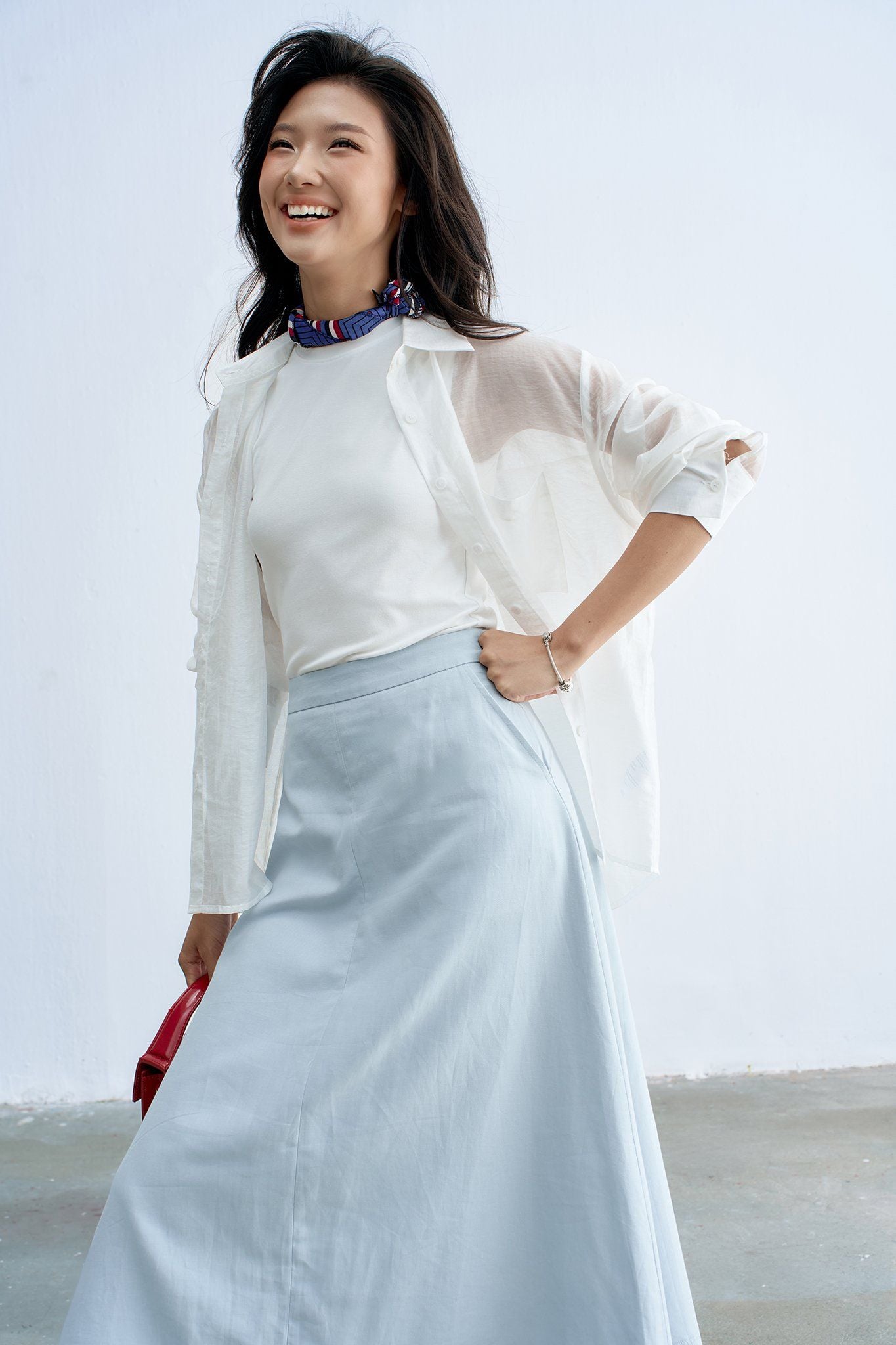 Sơ mi voan tơ trắng basic