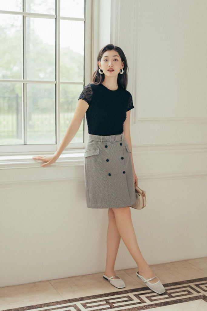 Áo thun basic hạt nổ màu đen