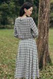  Chân váy midi karo xếp xòe 