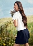  Áo top trắng thêu hoa rơi, bode tay 