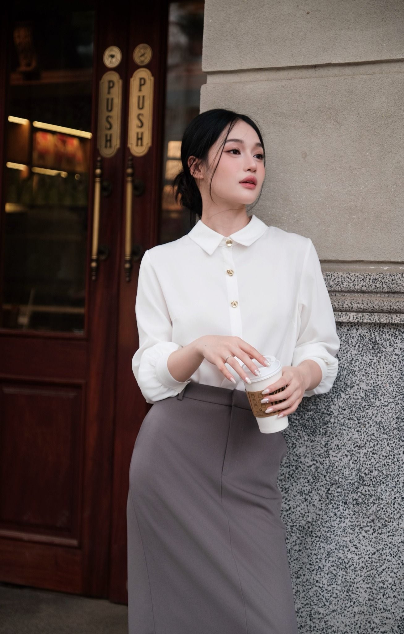 Chân váy Midi Basic Ghi Đậm