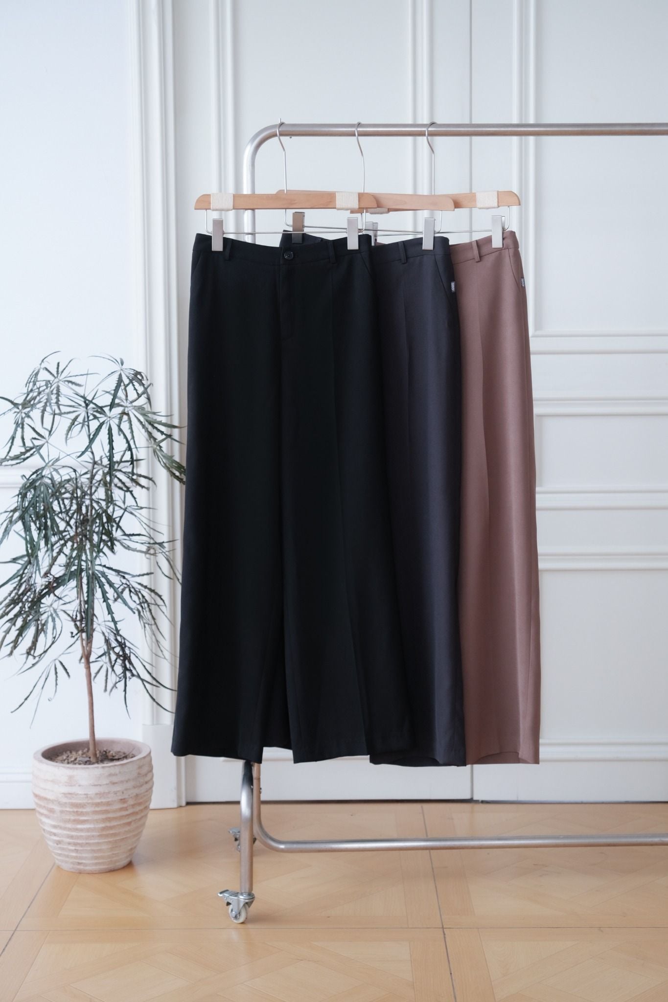 Quần suông basic màu nâu