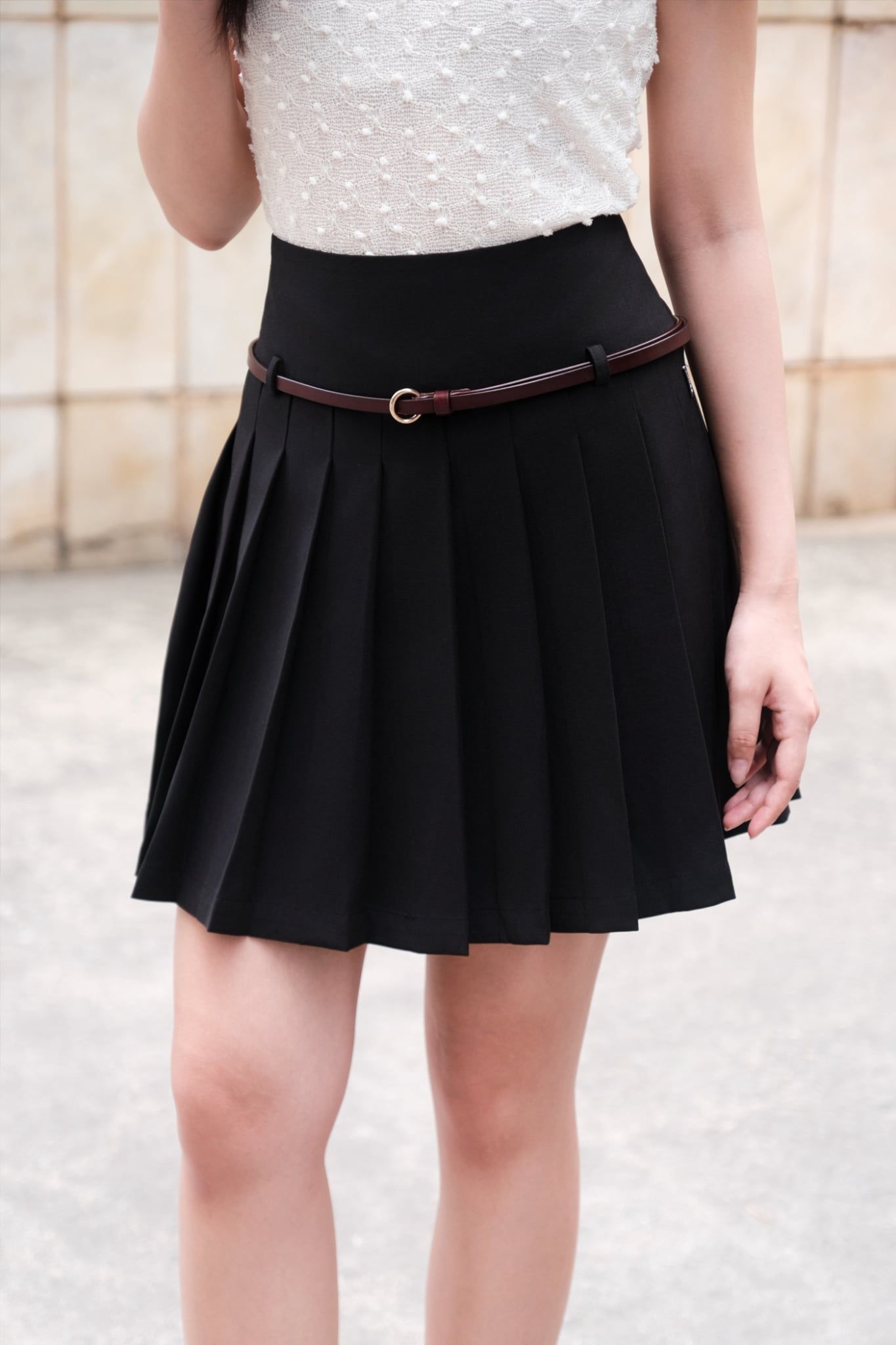  Chân váy mini Đen xếp ly kèm belt 