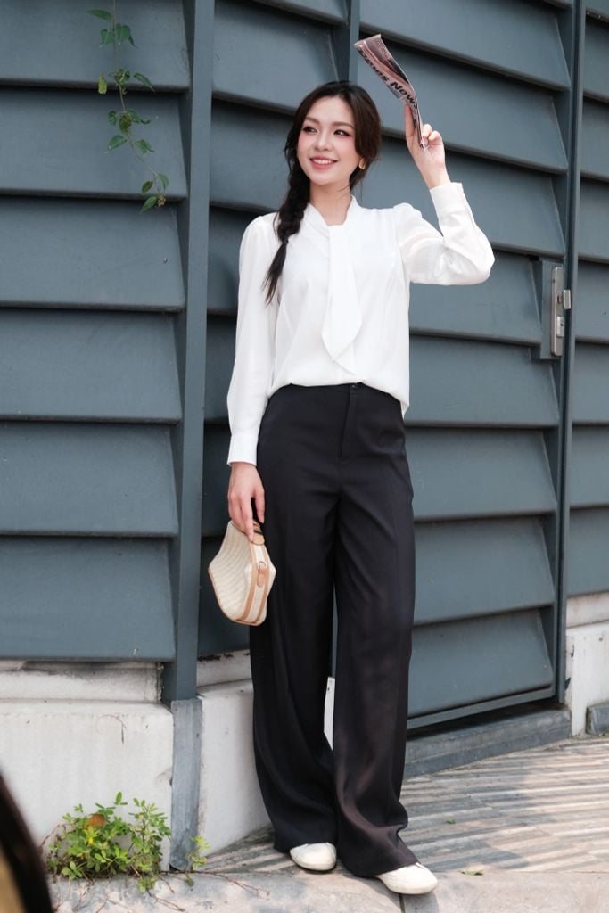 Sơ mi lụa trắng basic viền dây trang trí
