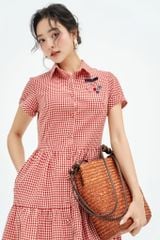  Đầm karo đỏ nối tầng đính charm 