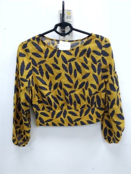 Top vải nền vàng lá đen sz L