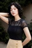  Áo thun ren can mảnh màu đen 