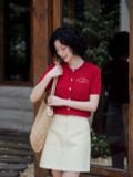 Áo thun dệt đỏ thêu ngực 