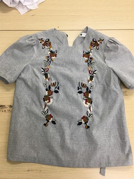 Crop tàn thêu hoa nâu sz XS
