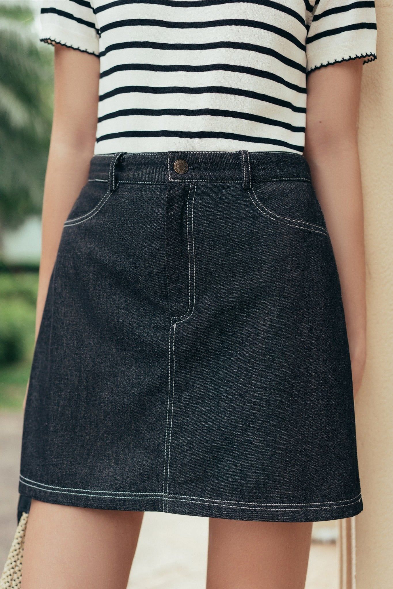 Chân váy A denim đen basic
