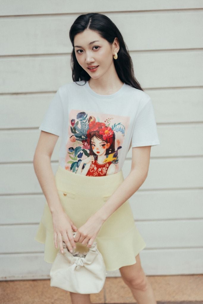 Áo T-shirt trắng in Nàng Tấm