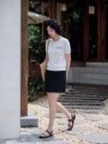  Áo thun dệt trắng thêu ngực 