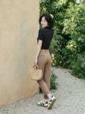  Áo thun polo đen đính đá cổ 
