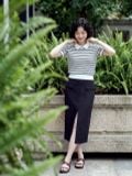  Chân váy midi basic sẻ trước màu đen 