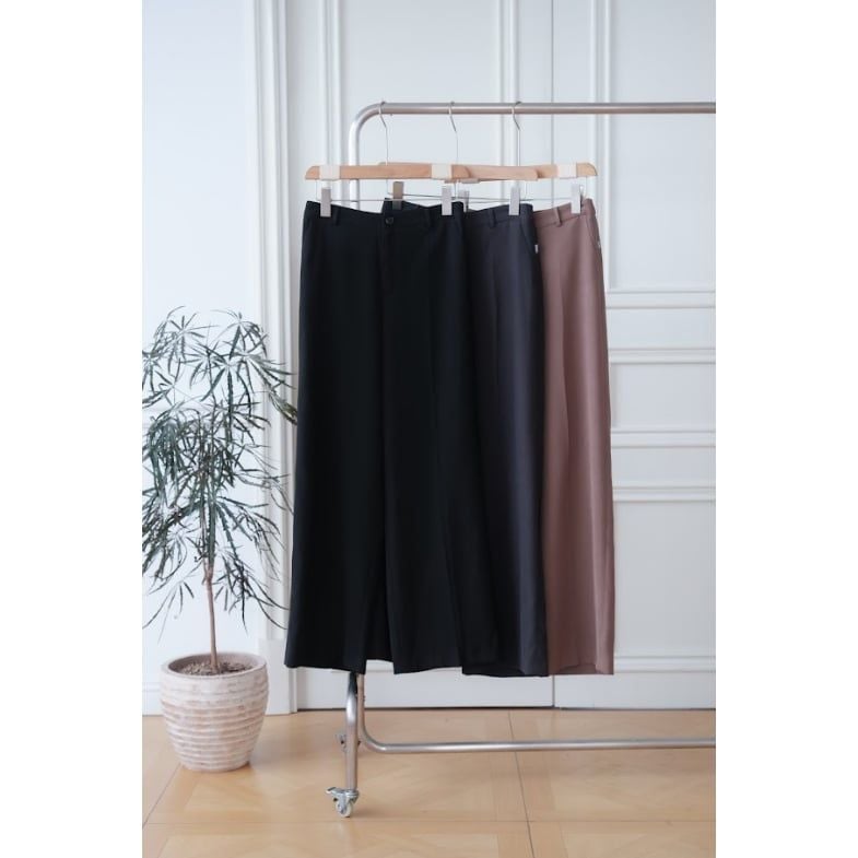 Quần suông basic màu đen