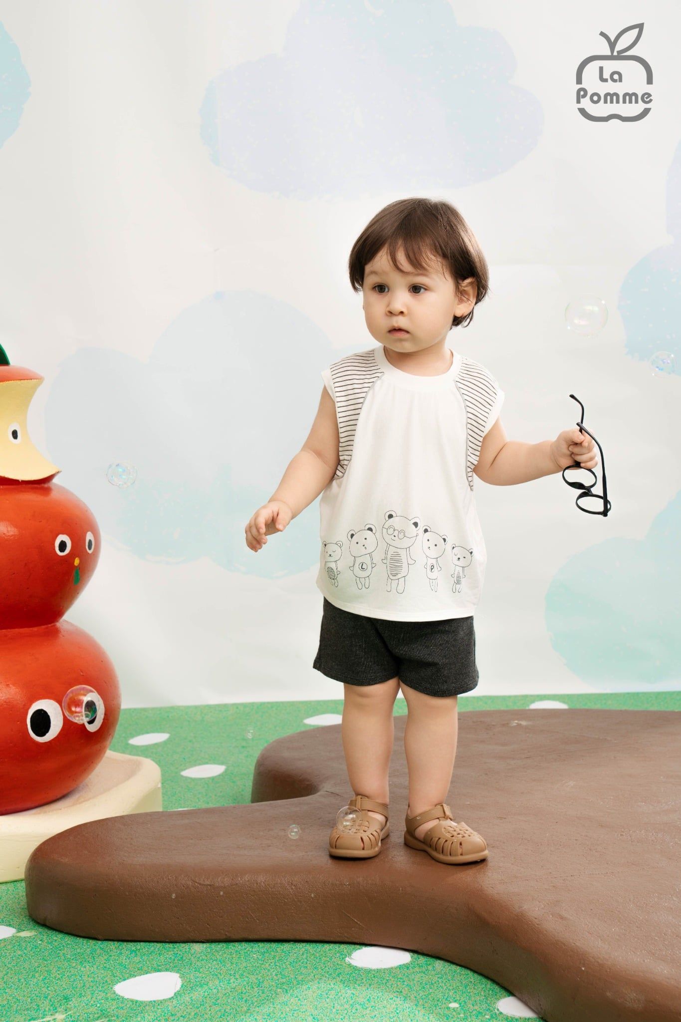  Bộ sát nách La Pomme đoàn nhà gấu lên sân 