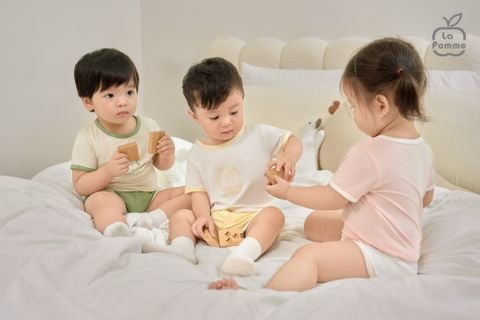  Bộ cộc tay La Pomme họa tiết sinh động 