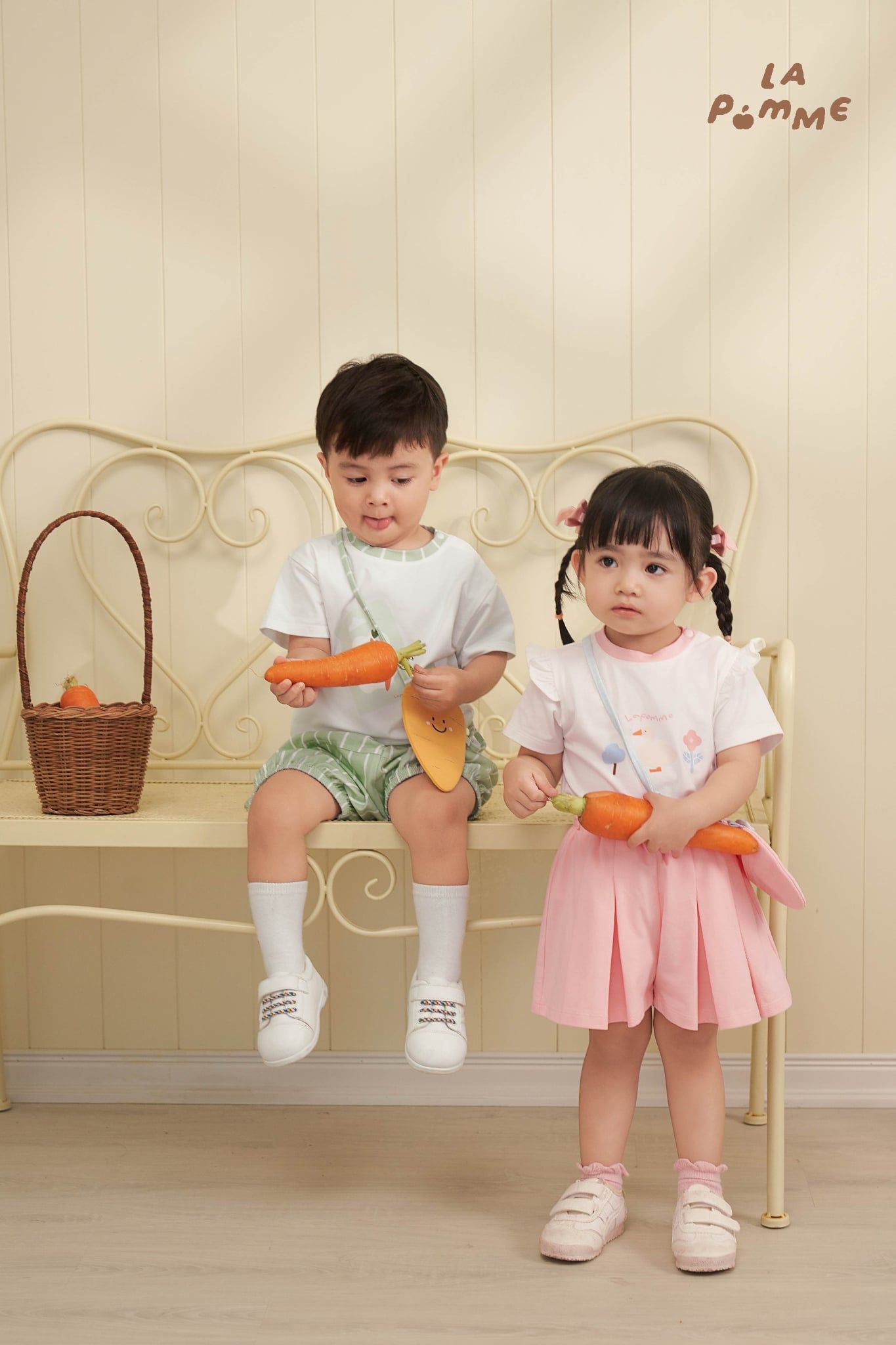  Bộ cộc tay La Pomme quần xếp li năng động 